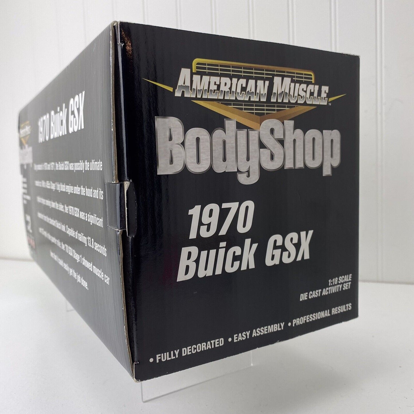 American Muscle Body Shop 1970 Buick GSX Activity Set *SATURN YELLOW* New