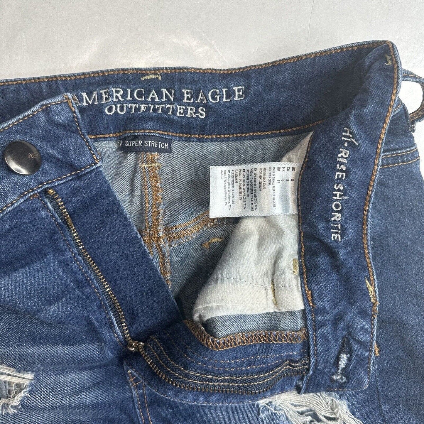 American Eagle Hi Rise Shortie 8 Super Stretch Blue Jean Denim Distress Crochet