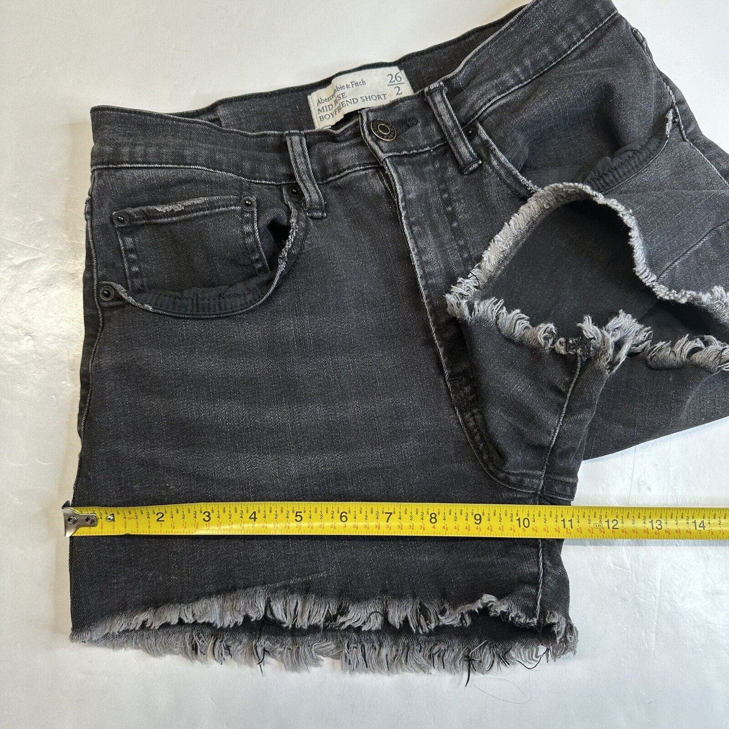 Abercrombie Fitch Shorts Womens 26/2 Faded Black Boyfriend Midrise Denim Fray