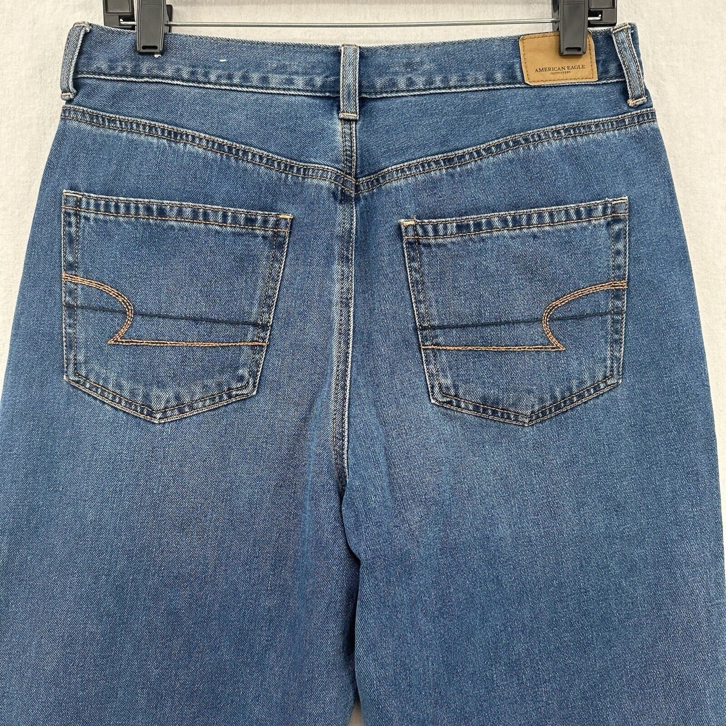 American Eagle Jeans Womens 10 Mom Blue Tapered Denim Medium Wash 90s