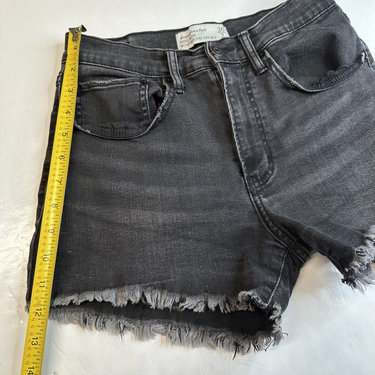 Abercrombie Fitch Shorts Womens 26/2 Faded Black Boyfriend Midrise Denim Fray