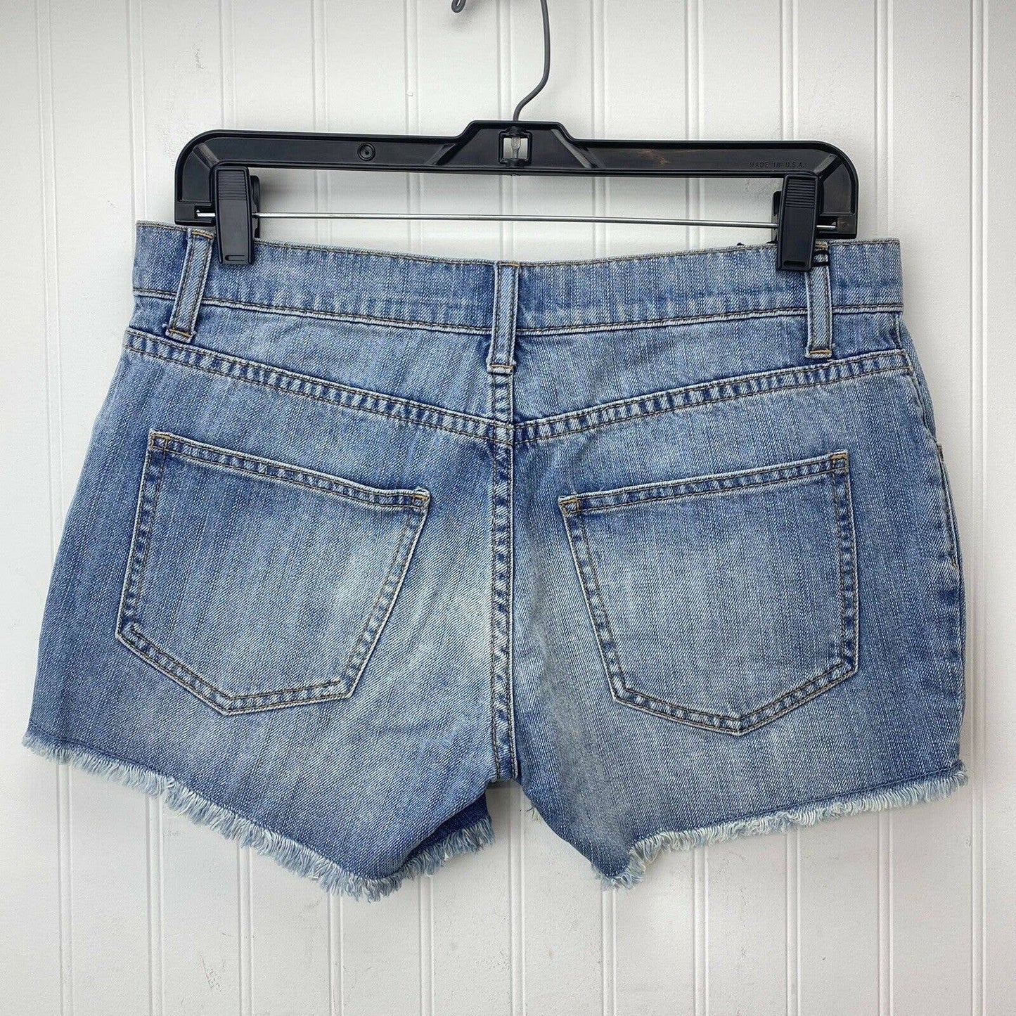 London Jean Denim Shorts Sz 4 Womens Midrise 100% Cotton Blue Jean Raw Hems NEW