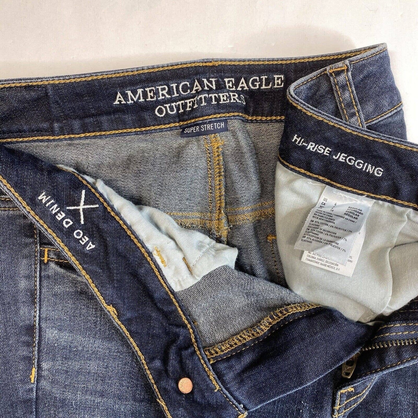 American Eagle Hi-Rise Jegging 6 Reg Super Stretch Denim Jeans Dark Ripped Holes