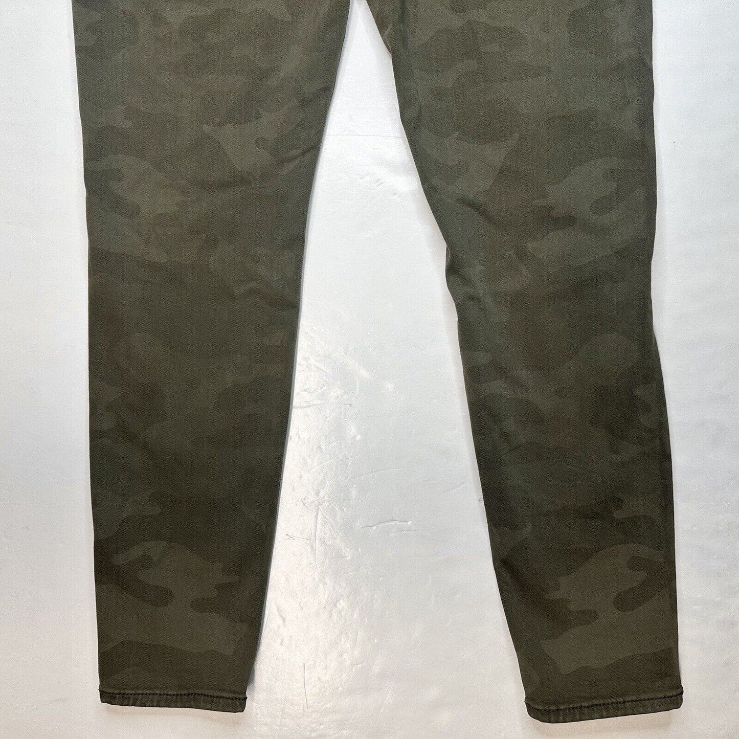 American Eagle Curvy Super Hi-Rise Jegging 8 Green Camo Next Level Stretch Jeans