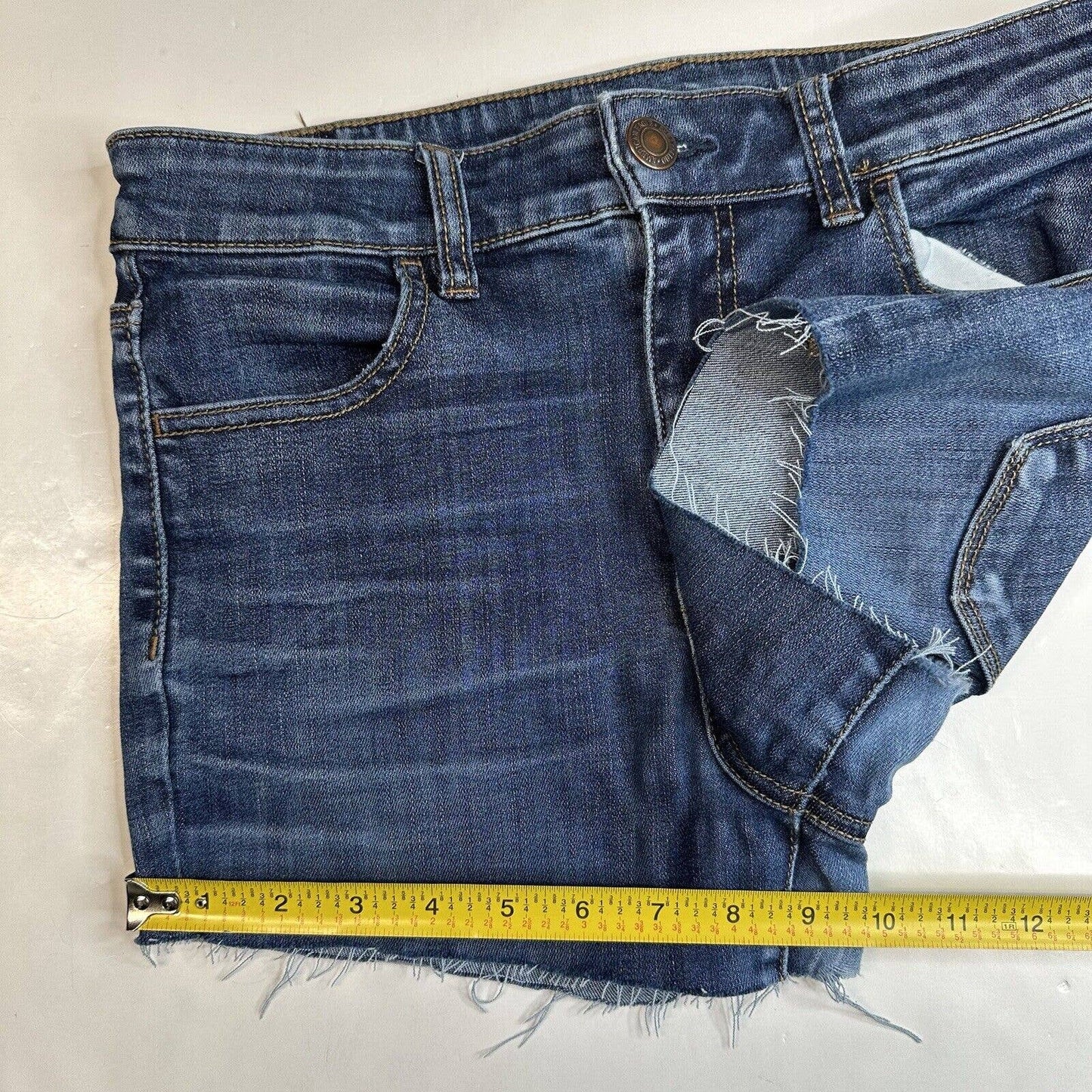 American Eagle Hi-Rise Cut Off Shorts 10 Next Level Stretch Denim Jean Distress